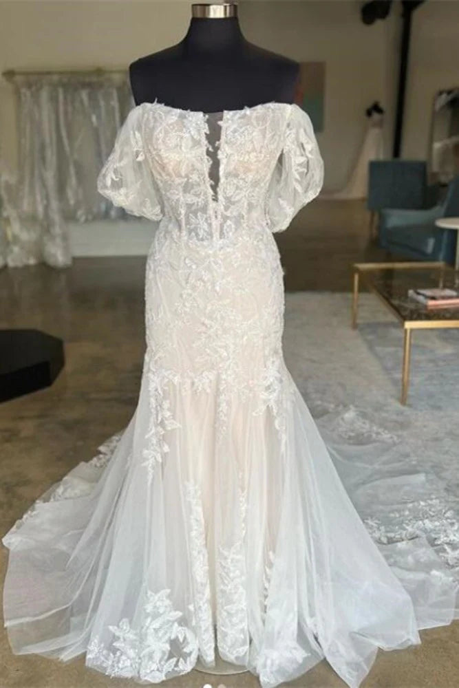 Off-Shoulder Mermaid Lace Appliques With Tulle Train Wedding Dress